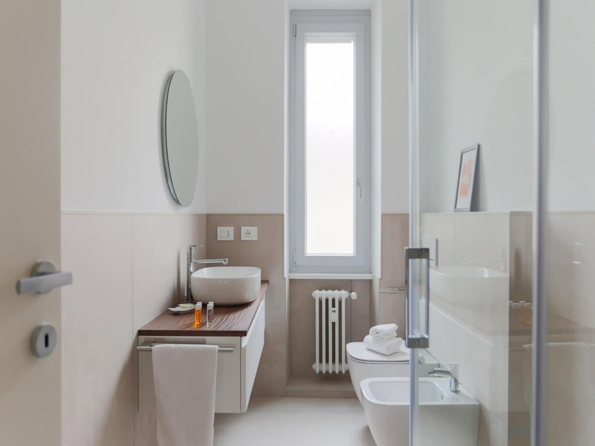 The Best Rent - Spacious And Renovated Two-Bedroom Apartment Downtown Milano Esterno foto